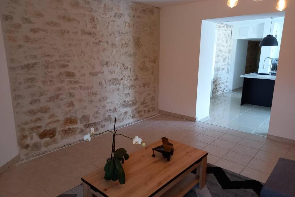 Gite La Truffiere Gras Luaran gambar